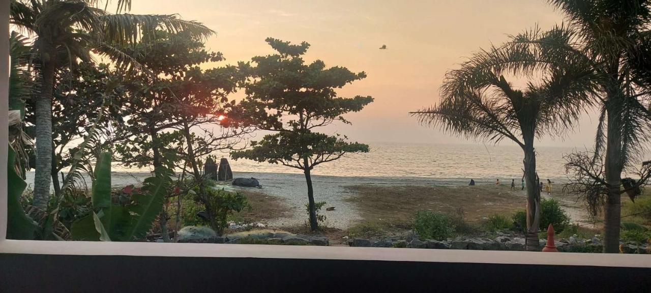 Happy Seas Beach Villa Alappuzha Bagian luar foto