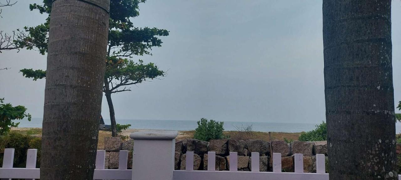 Happy Seas Beach Villa Alappuzha Bagian luar foto
